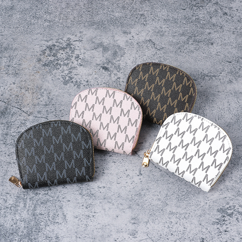 Wholesale of 2024 new style card case, female organ zipper card case, ID card case, business card and bank card cover, one-piece consignment wholesale Application Scenario