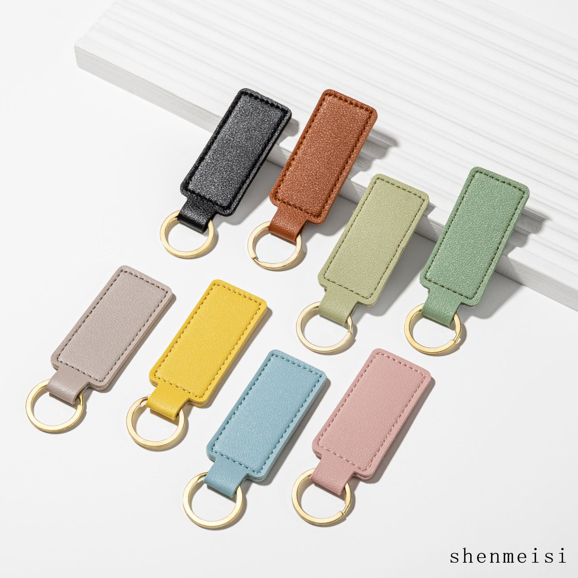 Cross-border pu leather keychain, fashionable and simple square leather buckle, logo printable leather pendant, men's and women's keychain full figure