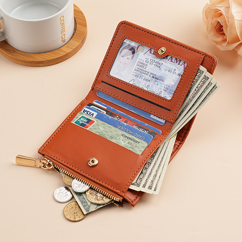 New short women's wallet, cross-border stone-patterned two-fold zipper coin purse, fashionable card case, wallet, ticket holder for women Application Scenario