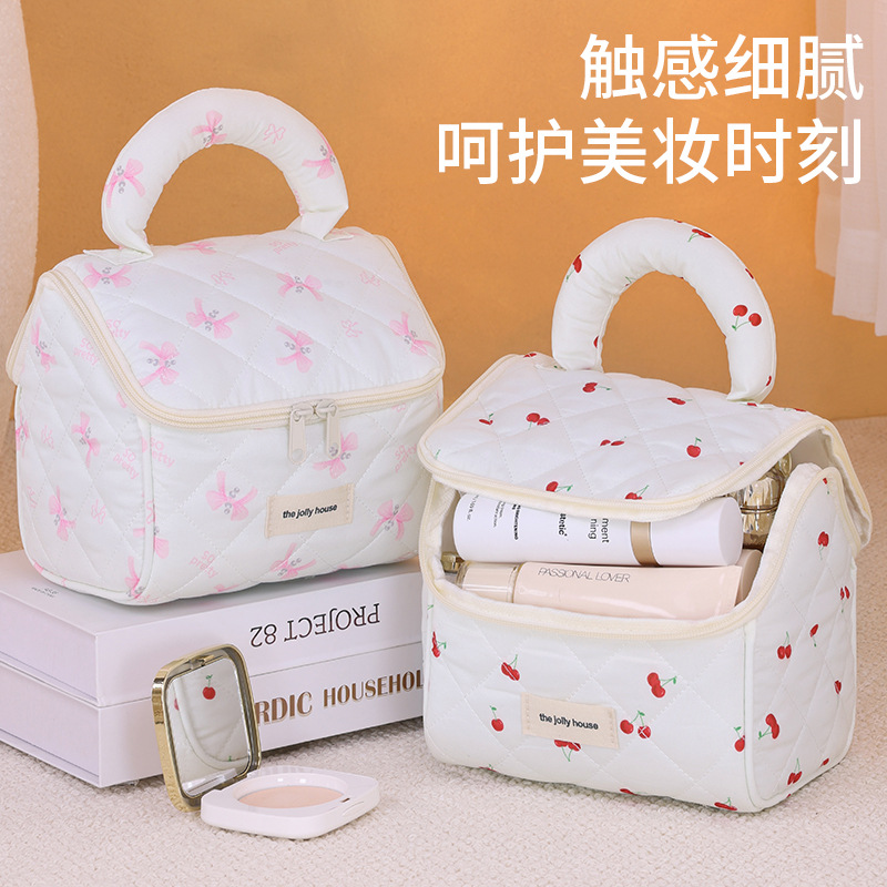 New cross-border cute little cherry makeup bag, travel portable large-capacity cosmetics storage bag, travel toiletries bag Specification drawing