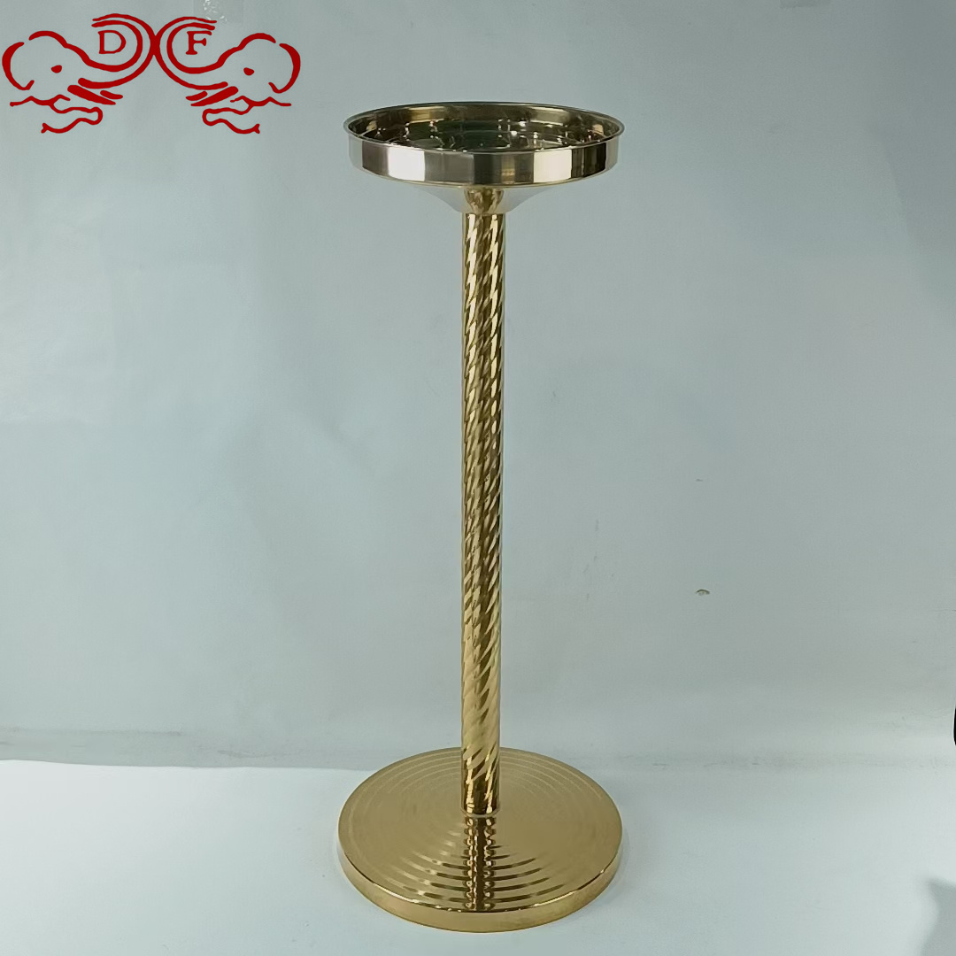 طراز DF68050 دلو ثلج من الفولاذ الصلب غير القابل للصدأ سمكا، طراز DF68050، وأبراميل جليدية مكسوة بالبراميل من نوع KTV في براميل جليدية كبيرة الحجم من النبيذ المنزلي Application Scenario