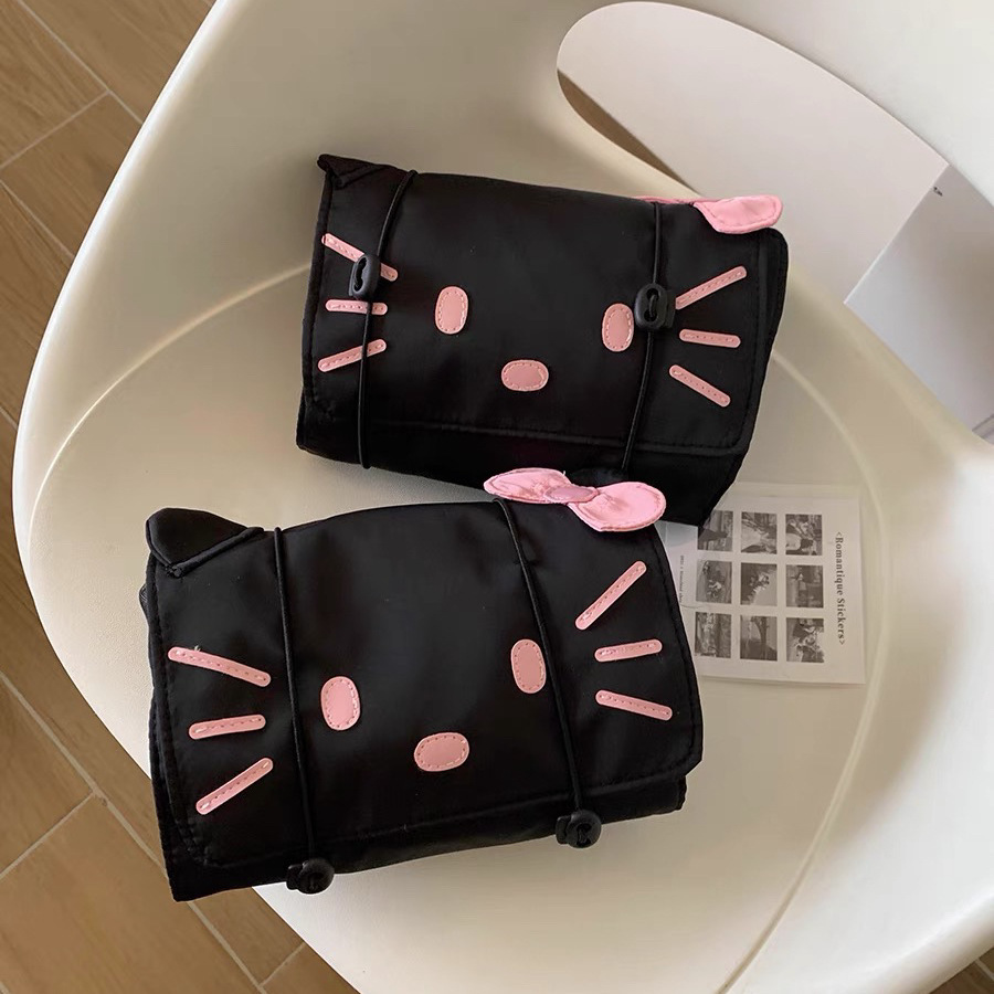 Cute cat makeup bag 2024 New portable large-capacity detachable storage bag, business trip and travel toiletry bag for women Application Scenario