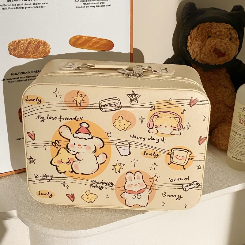 Super popular ~ Butter Bear Makeup Bag for Women, large-capacity portable storage box, cosmetics storage box with mirror Application Scenario