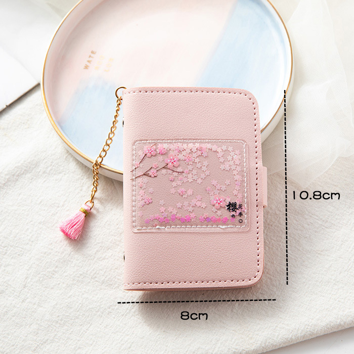 This is a new, ultra-thin, anti-demagnetization female business card case from South Korea in 2020 Application Scenario