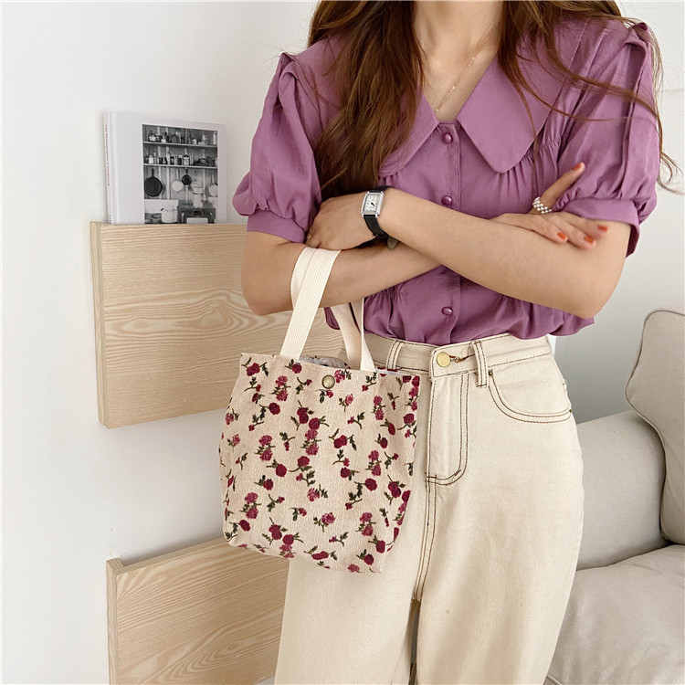 0571 Artistic corduroy Lunch box, bento bag, cute Daisy print hand-held, hand-held storage bag full figure