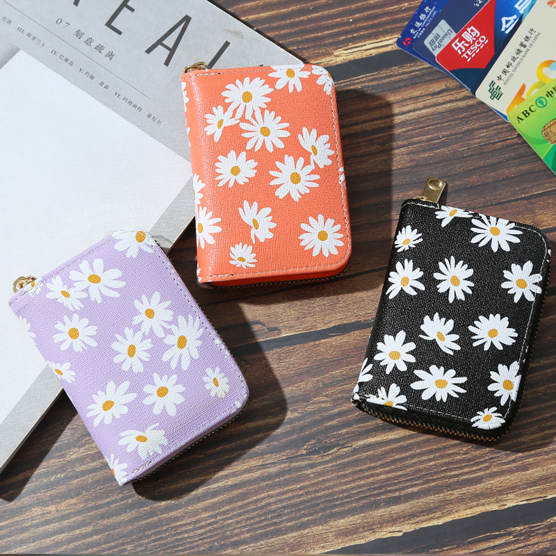 Factory direct sales women's new style small Daisy, fresh, fashionable and sweet accordion card bag with zipper printing and multiple slots full figure
