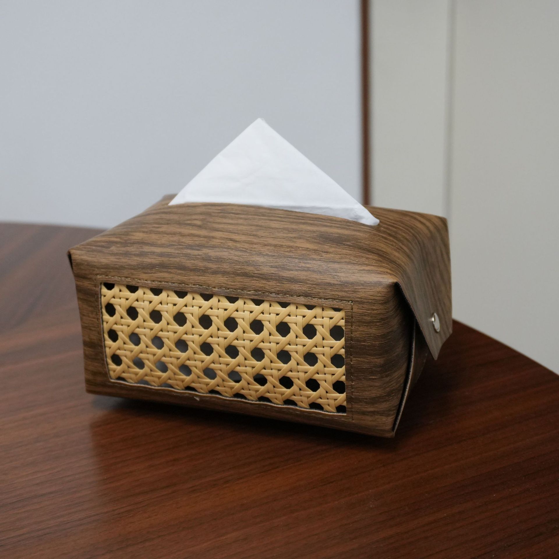 Cross-border Amazon bedroom and living room tissue box, modern and simple woven hollowed-out leather tissue box, wood grain tissue box detail image 14