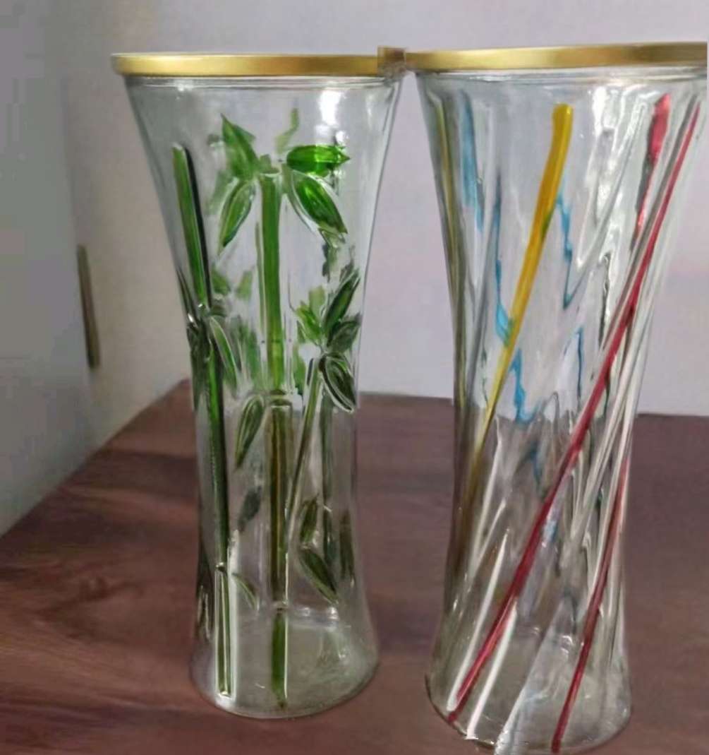 Lucky bamboo vase, a simple glass vase for home use in the living room, large transparent round vase, a decorative item for home decoration details Picture