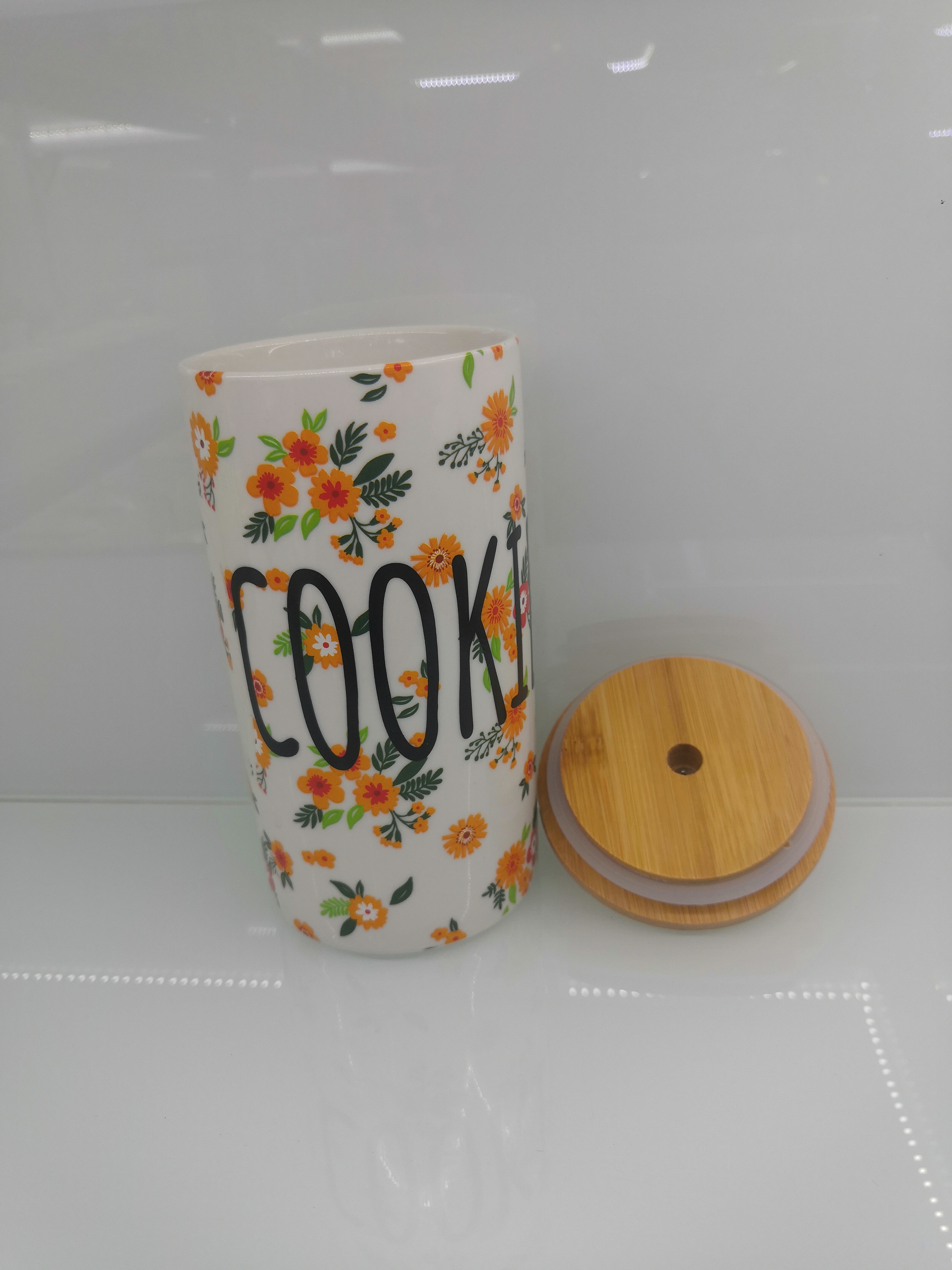 日用百货密封罐收纳罐陶瓷储物罐厂家直销各类密封罐量大从优