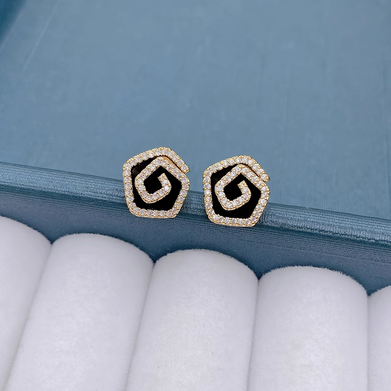 饰品/耳饰/耳钉/3对耳钉/滴油白底实物图