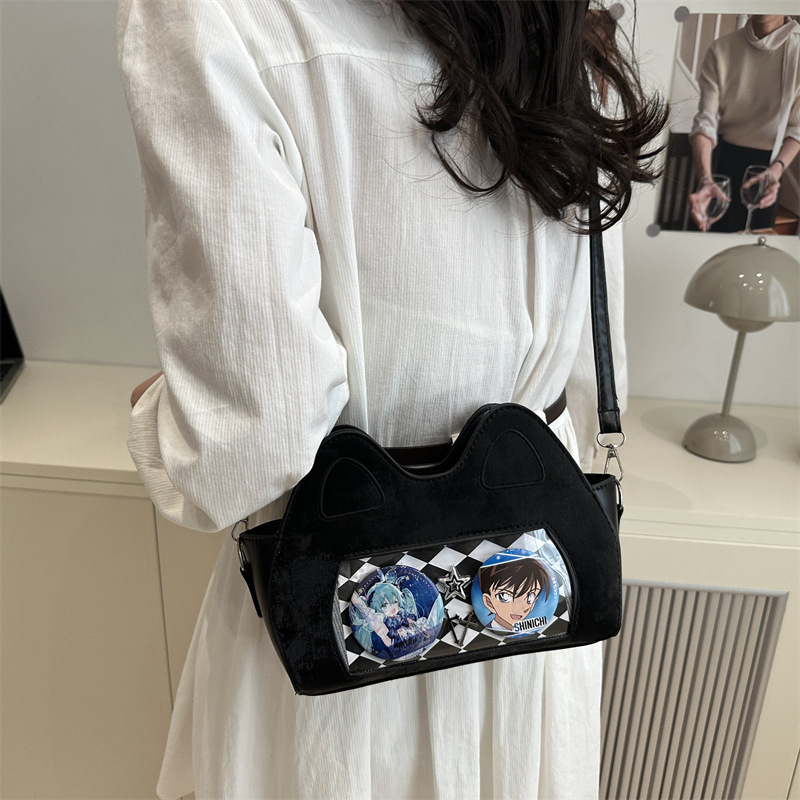 A versatile small bag for women 2025, a new spring fashion collection, a stylish and versatile commuter crossbody bag, and a cute and niche cat bag details Picture