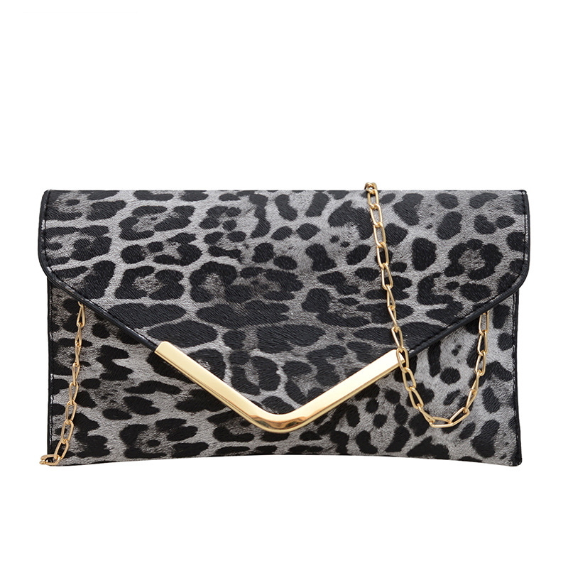 A new leopard print women's crossbody bag from Europe and America 2025, with a simple and versatile texture and a fashionable chain bag Item Picture