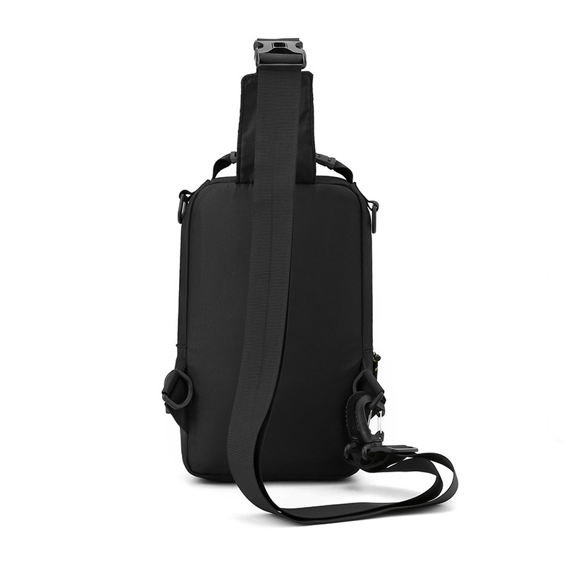 Factory direct sales of new men's chest bags, multi-functional crossbody bags, trendy single-shoulder bags, large-capacity USB interface chest bags Application Scenario