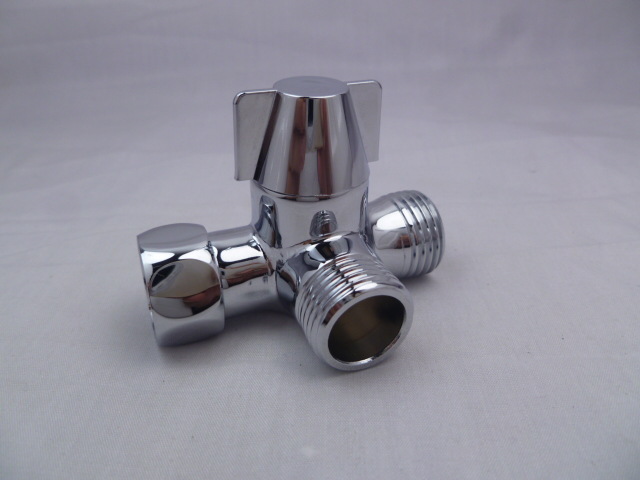 Lotus pod arm adapter, three-way water distributor, T-type nozzle, shower arm, three-way one-in and two-out water distributor Item Picture