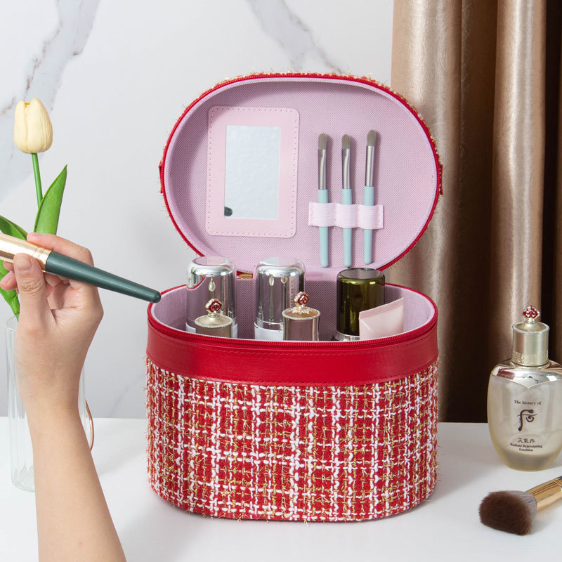 Light luxury small chanel-style bucket bag, large capacity makeup box, storage box, souvenir, wedding portable, home with mirror details Picture