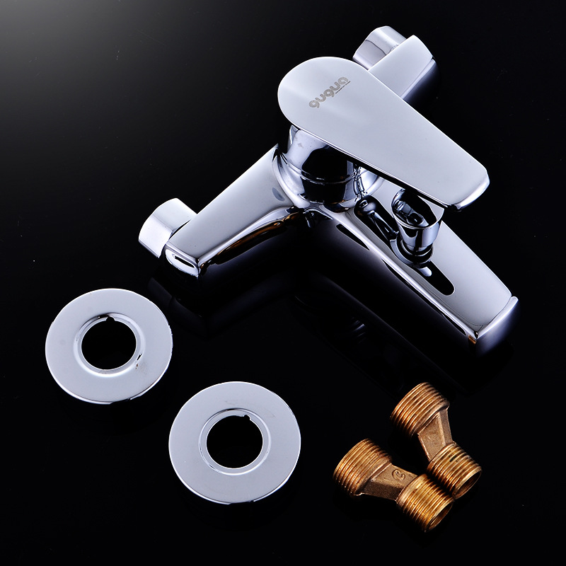 Cold and hot copper bathtub faucet, bathroom concealed installation shower mixed water, sprinkler faucet concealed installation three-way mixed water valve direct sales Application Scenario