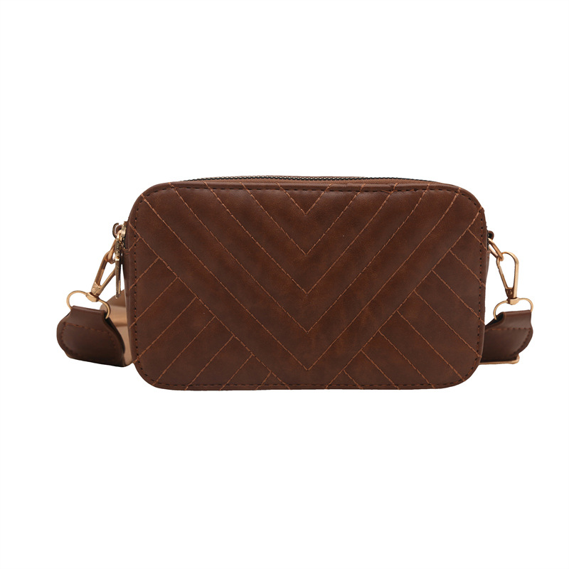 Cross-border European and American bags for women, 2024 new solid-color fashionable small square bag, versatile quality, casual commuting crossbody bag Item Picture