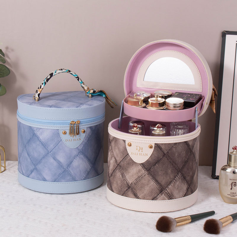 Maillard Color bucket bag, double-layer makeup box, high-end souvenir makeup bag, multi-functional with mirror, waterproof hand-held full figure