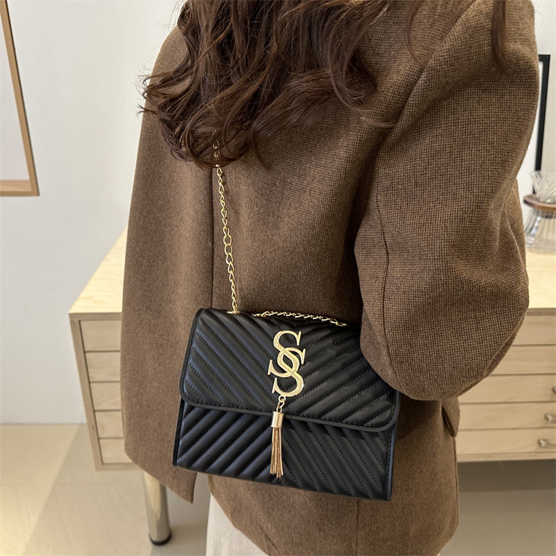 Casual women's crossbody bag 2025 new style, women's retro diamond-shaped small square bag, fashionable and simple single-shoulder bag Specification drawing