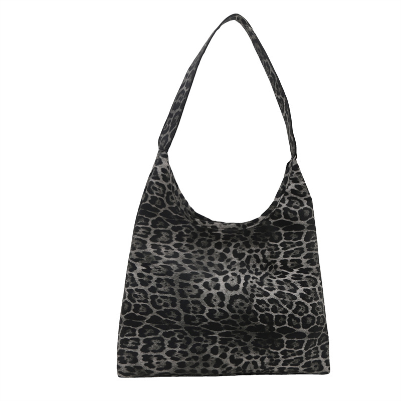 The 2024 new stylish and simple, large-capacity single-shoulder underarm bag with a leopard print personality and a lazy style Item Picture