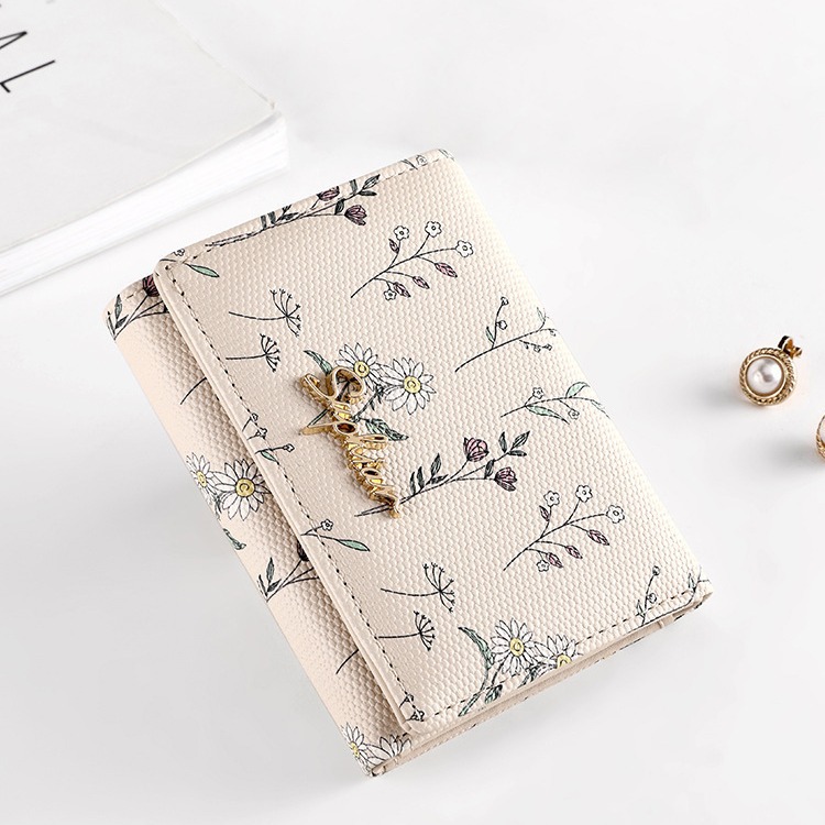 A small Japanese-style Instagram 30% off PU flower and plant short wallet, a fresh and cute coin purse, and a student Korean-style cute card case Specification drawing