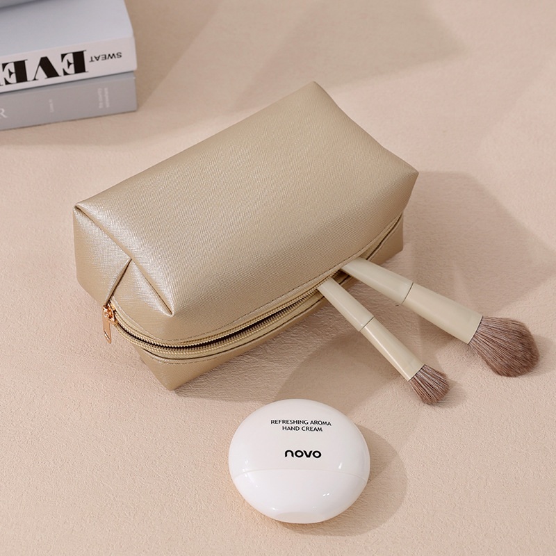 Runhui's new hand-held makeup bag, natural octagonal bag, travel storage bag, makeup bag with large capacity and a high-end feel Specification drawing