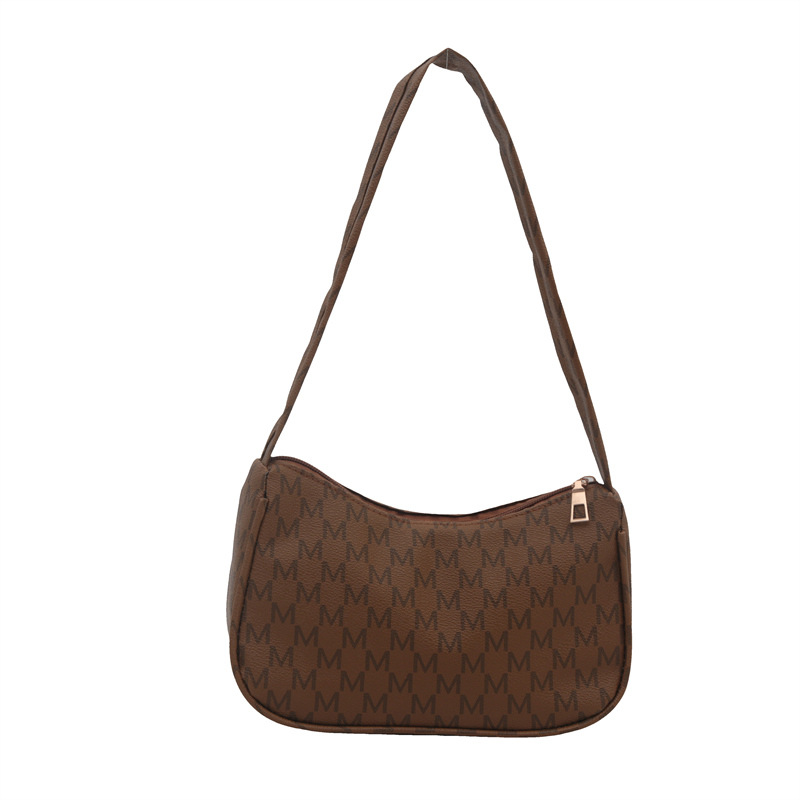 The new retro and trendy casual underarm bag for the autumn of 2024 features a fashionable, simple and niche design. It is a single-shoulder crescent bag Item Picture