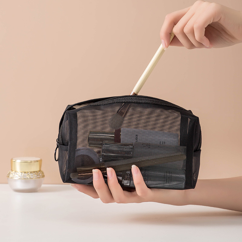 Three-piece set of mesh makeup and toiletry bag, portable and fashionable mesh red envelope, visible and breathable hand-held bag full figure