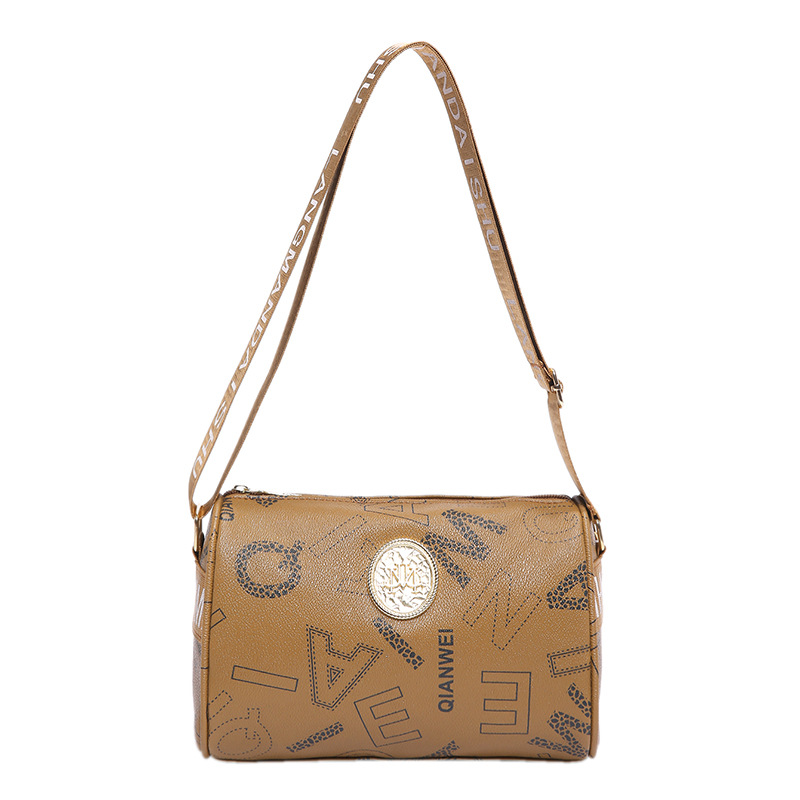 New large-capacity wide-shoulder strap with fashionable printed letters 2025 simple and retro casual crossbody single-shoulder cylindrical bag Item Picture