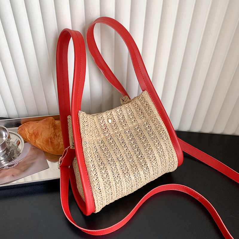 2025 New Korean spring color-blocking simple and casual woven straw handbag, women's single-shoulder crossbody small square bag full figure