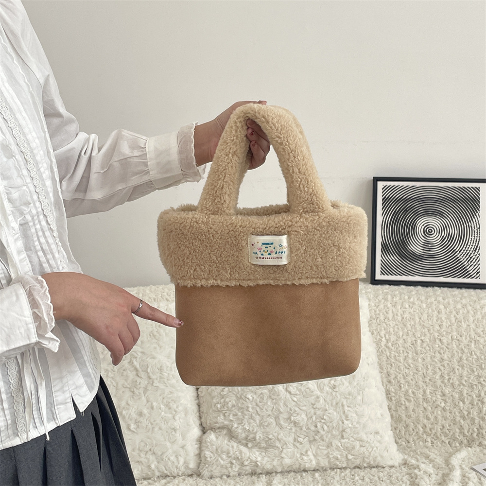 411222 Autumn and winter suede women's handbag, new plush large-capacity tote bag, casual commuting handbag details Picture