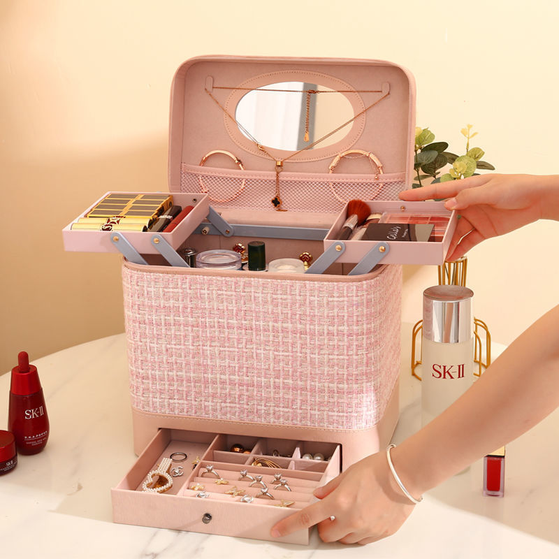 OEM ODM manufacturer customizes large-capacity makeup bags, makeup boxes, storage boxes, portable InS-style hand-held nail art cases Application Scenario
