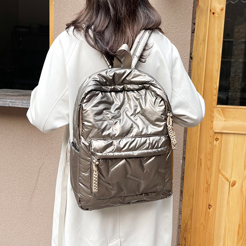 This high-capacity cotton-padded jacket bag is a new spring 2025 backpack that is fashionable and versatile for students, suitable for commuting details Picture