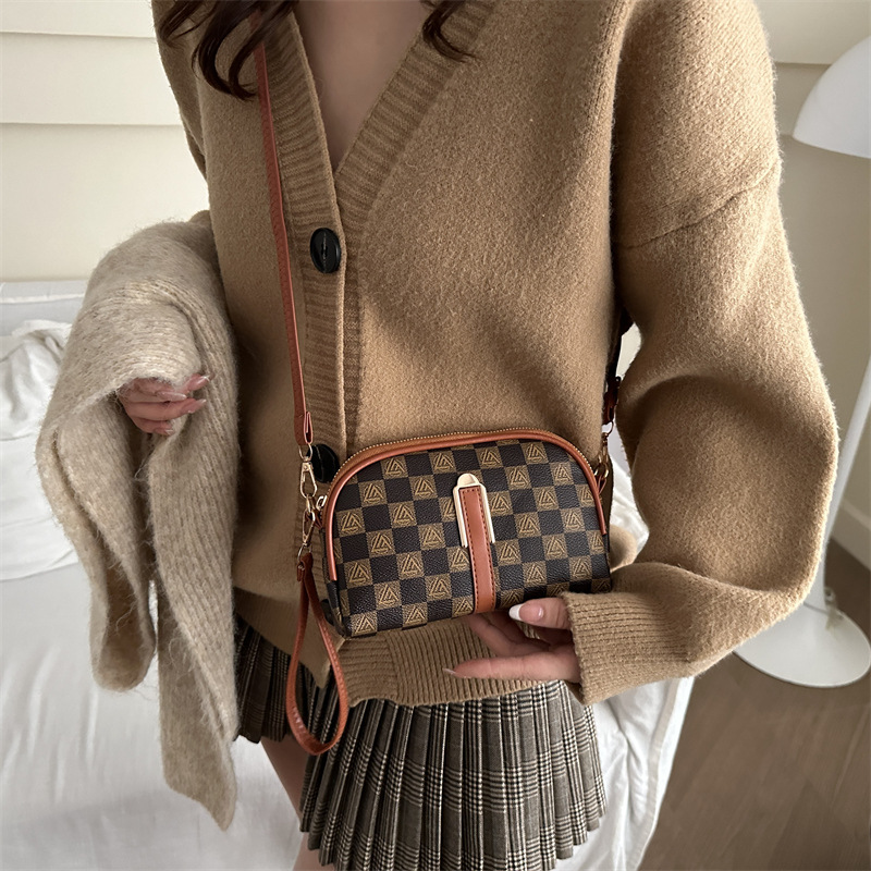 New women's bag 2024 Shell bag, Korean style simple single-shoulder bag, coin purse, stylish and stylish crossbody small bag Specification drawing