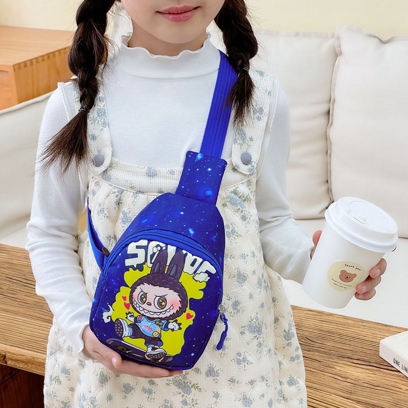 The new Labubu children's chest bag, a cute cartoon coin bag for boys and girls, is a casual and lightweight single-shoulder crossbody bag for outdoor use Specification drawing