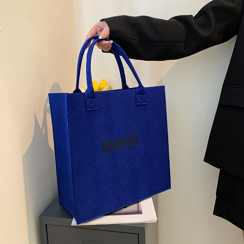 Letter felt fabric large-capacity handbag, practical and textured tote bag, cross-border trend full figure