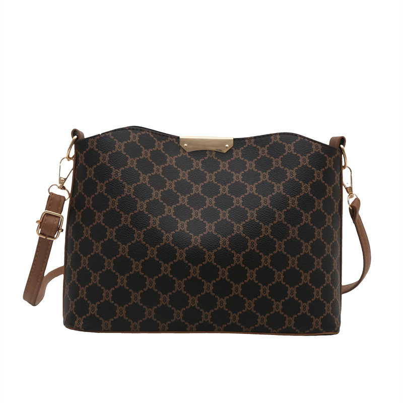 Spring 2025 new style niche fashion single-shoulder bag, casual and stylish crossbody bag, simple bag, women's trendy tote bag Item Picture