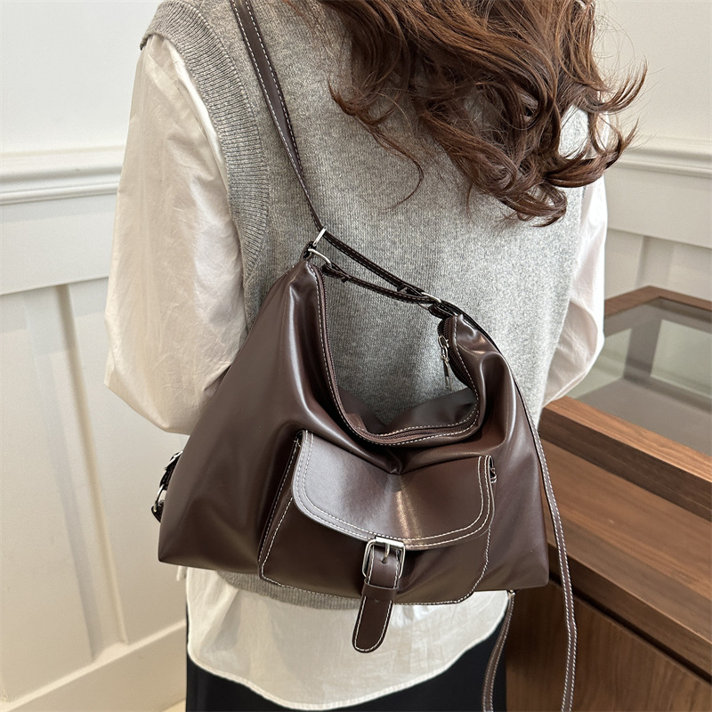 Cross-border retro commuting backpack for women 2024 New trendy and fashionable Korean-style tote bag, versatile and large-capacity crossbody bag full figure