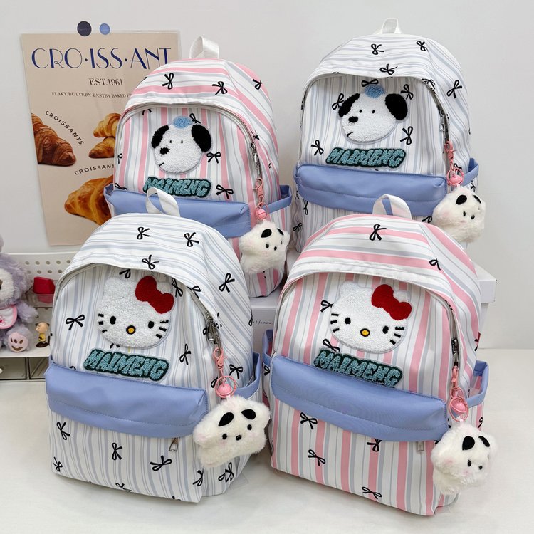 Spring outing student schoolbag, niche design, college style cartoon backpack, large capacity, lightweight, travel backpack for girls full figure