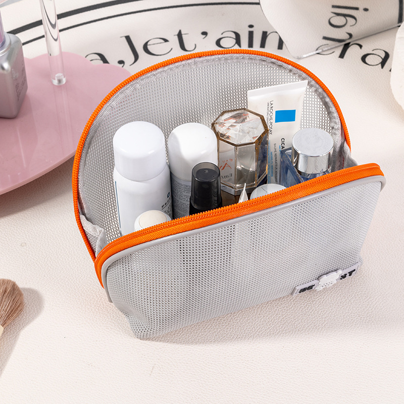 Holiday semi-circular makeup bag, travel makeup bag, hand-held mesh storage bag, mini makeup bag, large capacity, high-end feel Specification drawing