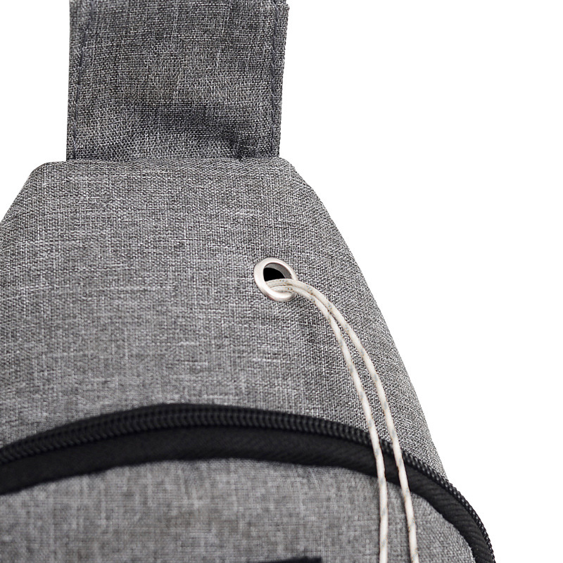 Manufacturer's direct delivery of 2019 new men's chest bags, Oxford fabric crossbody bags, men's single-shoulder bags, and casual small chest backpacks Application Scenario