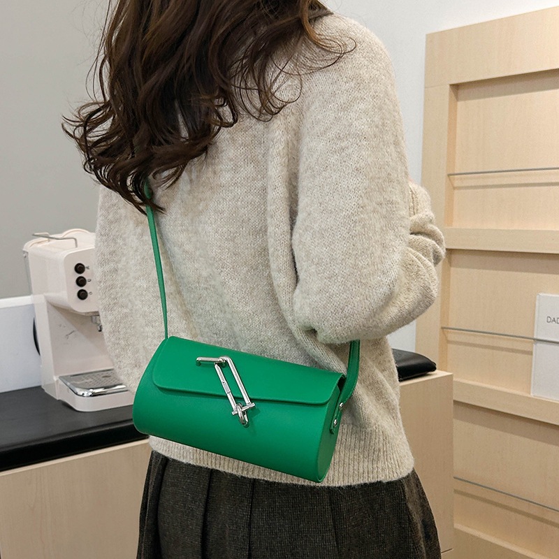Cross-border women's bag 2025 New style for foreign trade, fashionable, individual, trendy, niche design, high-end feel, single-shoulder crossbody bag Specification drawing