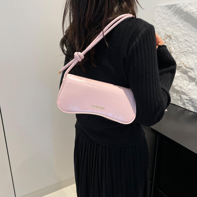 Fashionable, simple and elegant single-shoulder bag, trendy solid color underarm bag, women's trendy small bag, single-shoulder small square bag Specification drawing