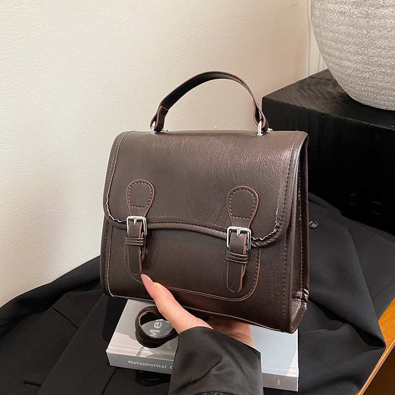 Korean handbag, women's 2024 new style, trendy and fashionable backpack, school style, versatile single-shoulder crossbody bag full figure