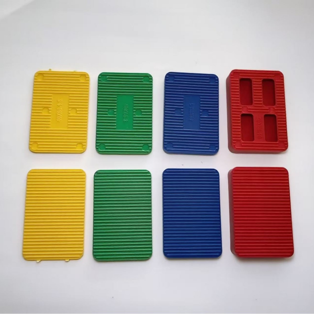 Plastic load-bearing blocks, glass spacers, European standard colored load-bearing spacers, door and window airbags, solid spacers, installation outer frames Specification drawing