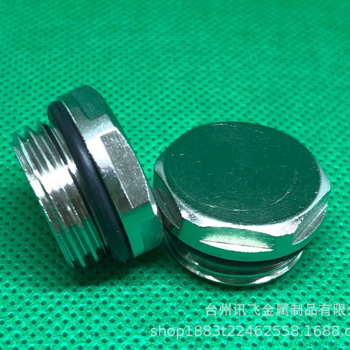 The copper air release valve, air vent valve and water drain valve of the radiator are 3-inch, 4-inch, 6-inch and 1-inch brass air leakage blocks details Picture