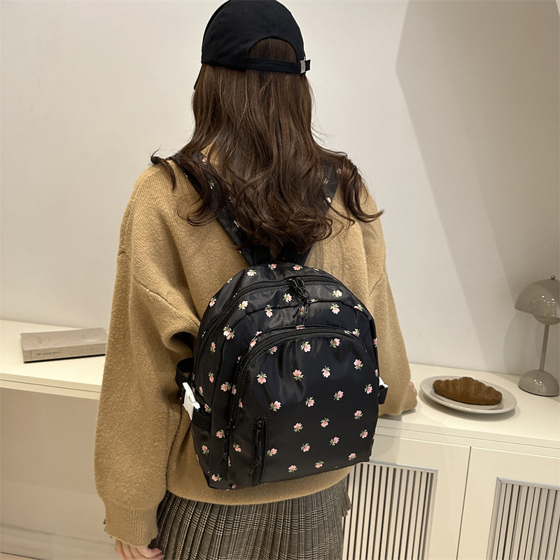 2025 Forest-style InS-style patchwork backpack, a fresh and cute girl's versatile small bag, a simple crossbody bag for shopping and commuting details Picture
