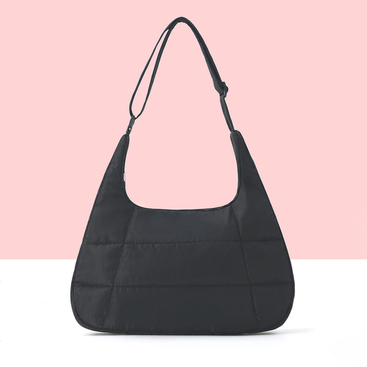 The cross-border best-selling tote bag for the 2024 autumn and winter collection is a fashionable down bag with a high-end feel and a large capacity for commuting single-shoulder armpits full figure