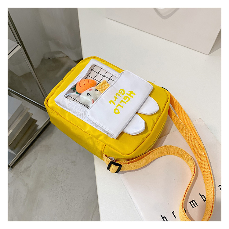 2022 new style Japanese-style canvas bags for women, cute Korean-style cartoon crossbody bags for girls, and fashionable small square bags for students Application Scenario