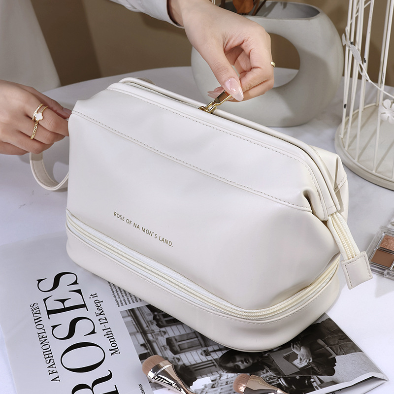 Double-layer cloud makeup bag, portable travel PU large-capacity toiletry bag for women, high-end and high appearance level cosmetics storage bag Application Scenario